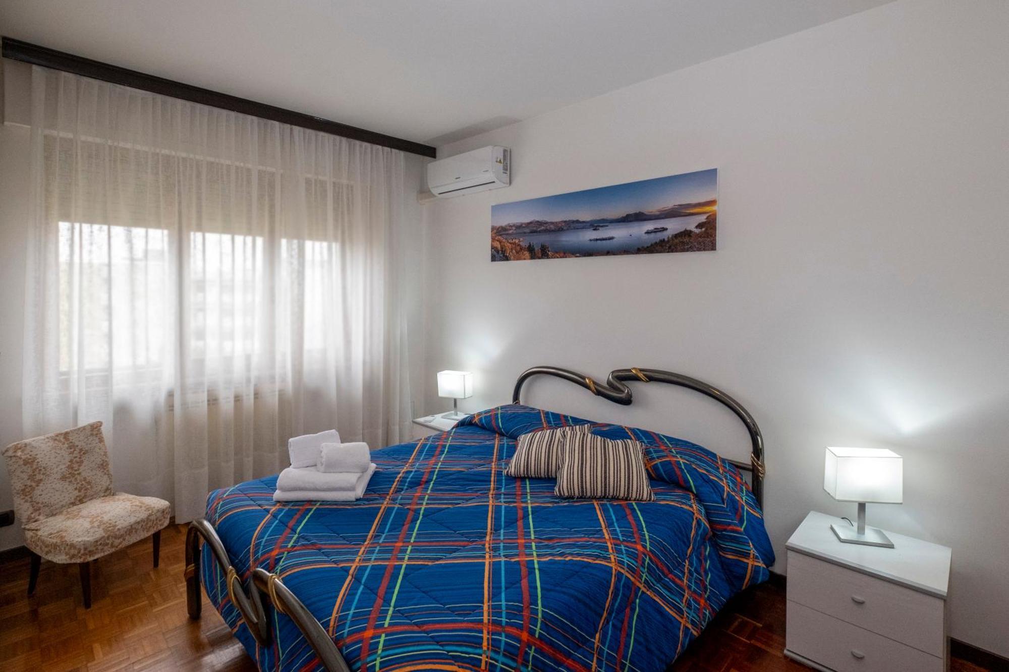 Casa Vacanze Heidi Vista Lago Verbania Exterior foto